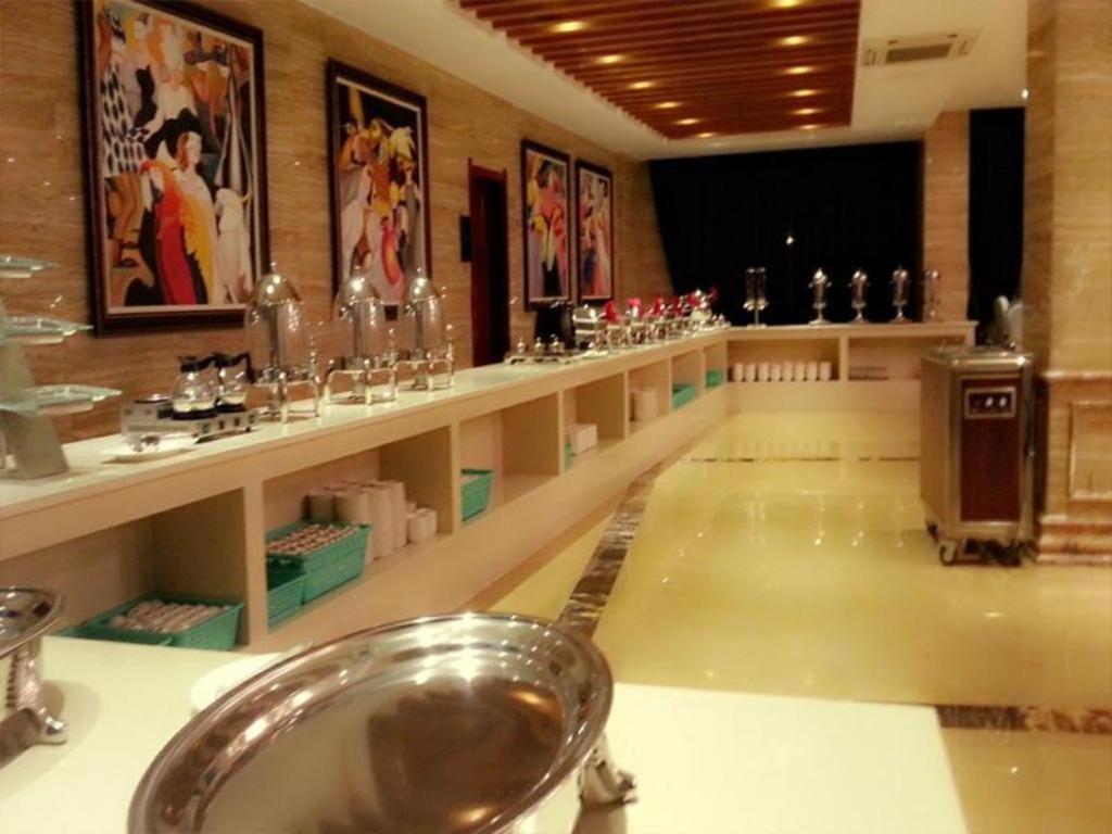 スター ワールド ホテル Naypyidaw エクステリア 写真