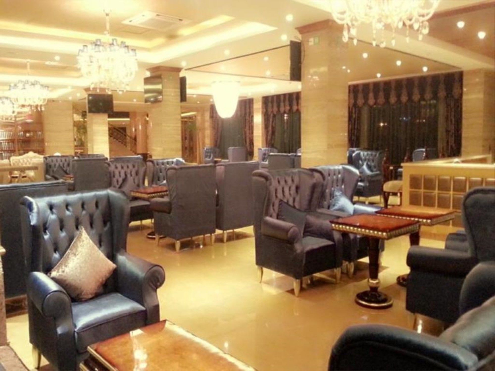 スター ワールド ホテル Naypyidaw エクステリア 写真